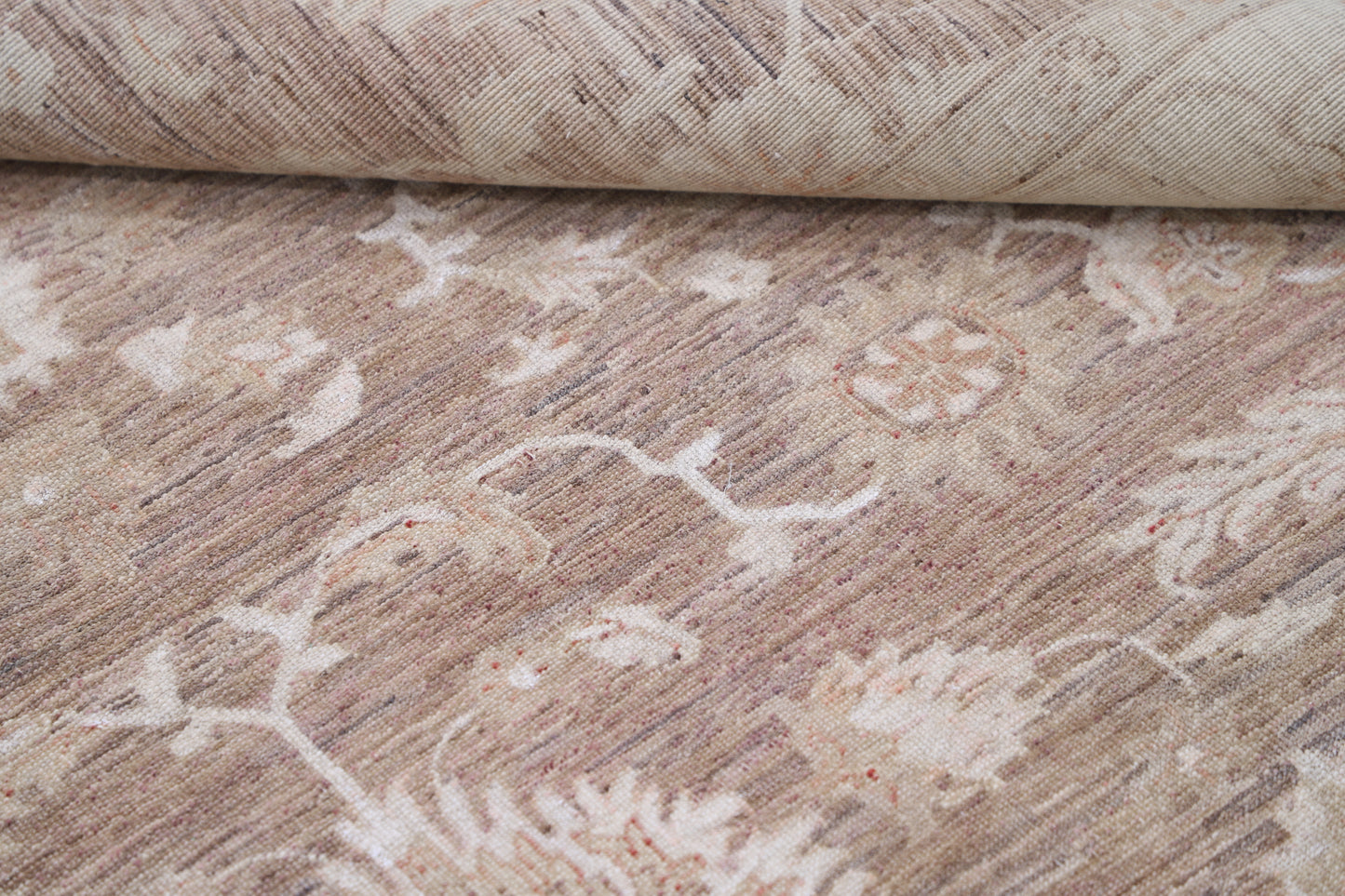 Ziegler Hand Knotted Woolen Rug 6'6" X 9'6"