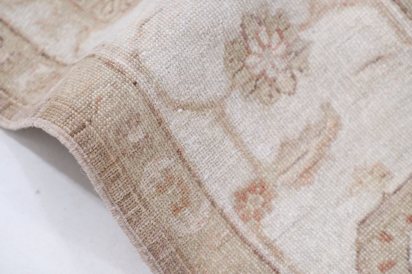 Ziegler Hand Knotted Woolen Rug 6'6" X 9'6"