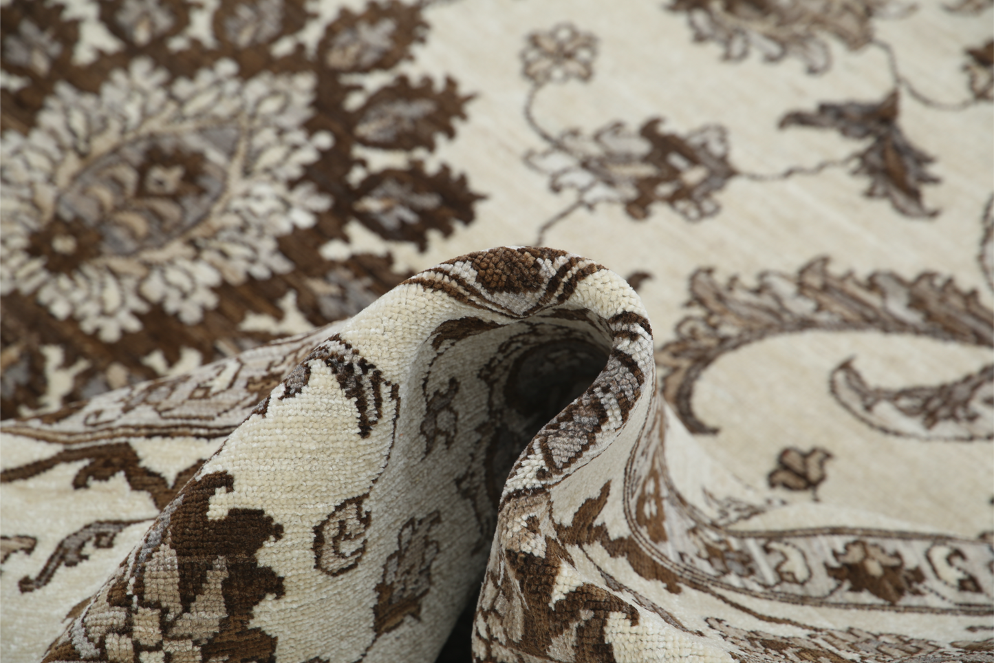 Ziegler Hand Knotted Woolen Rug 9'0" X 11'1"