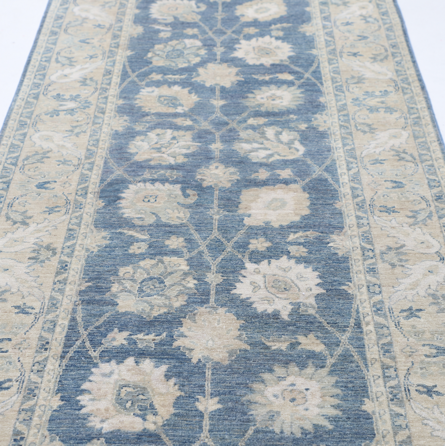 Ziegler Hand Knotted Woolen Rug 4'0" X 27'4"