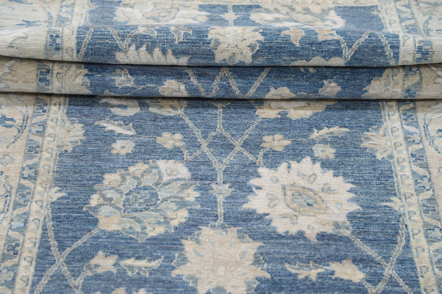 Ziegler Hand Knotted Woolen Rug 4'0" X 27'4"
