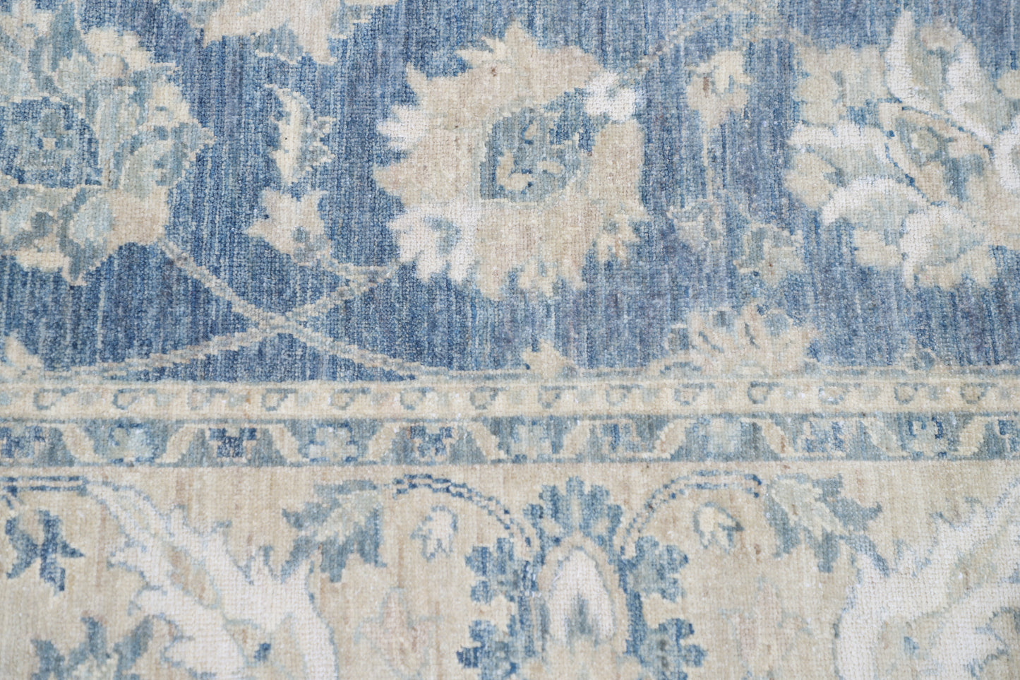 Ziegler Hand Knotted Woolen Rug 4'0" X 27'4"