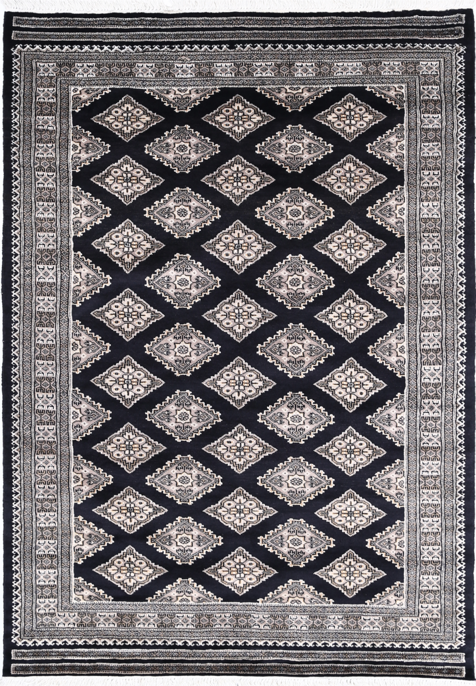 Bokhara Hand Knotted Wool Rug 4' 8" x 6' 8" 4' 8" X 6' 8" (142 X 203) / Black / Wool