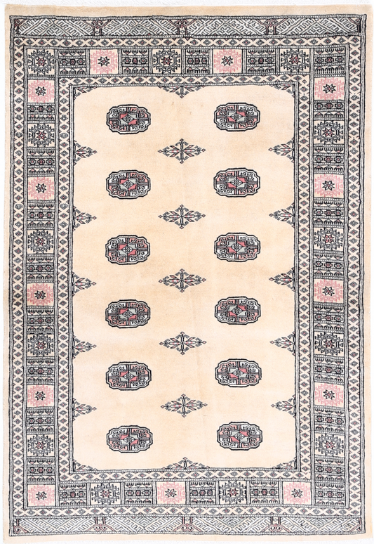 Bokhara Hand Knotted Wool Rug 4' 1" x 5' 10" 4' 1" X 5' 10" (124 X 178) / Ivory / Wool