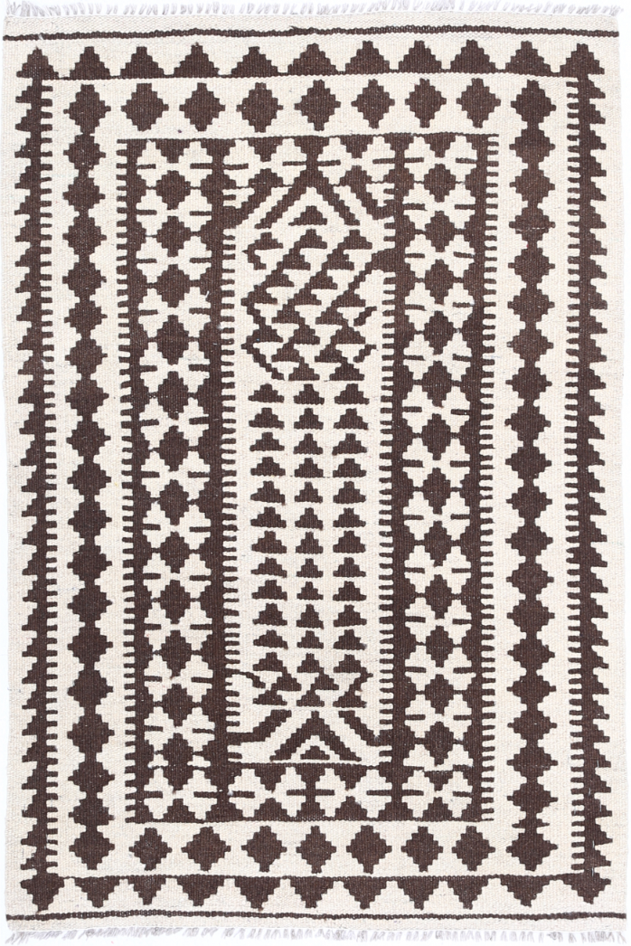 Natural Kilim Hand Woven Wool Rug 2' 7" x 3' 10" 2' 7" X 3' 10" (79 X 117) / Taupe / Wool