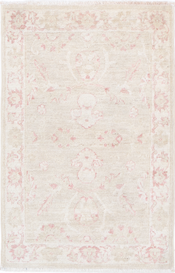 Serenity Hand Knotted Wool Rug 2' 0" X 3' 1" 2' 0" X 3' 1" (61 X 94) / Brown / Wool