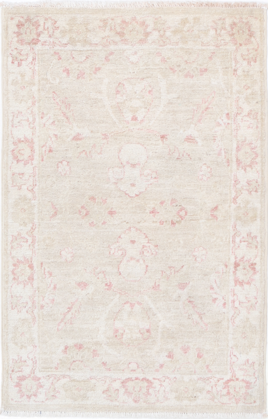 Serenity Hand Knotted Wool Rug 2' 0" X 3' 1" 2' 0" X 3' 1" (61 X 94) / Brown / Wool