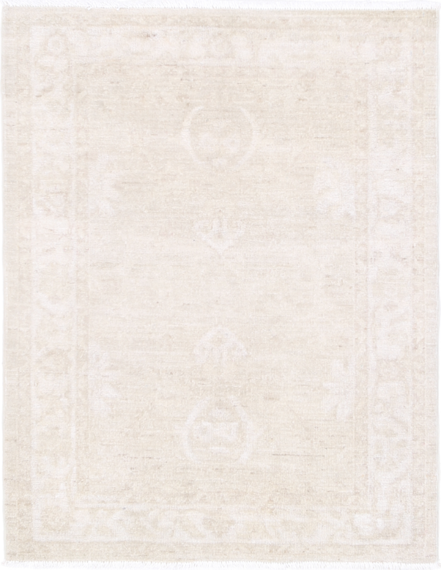 Serenity Hand Knotted Wool Rug 2' 7" X 3' 5" 2' 7" X 3' 5" (79 X 104) / Brown / Wool