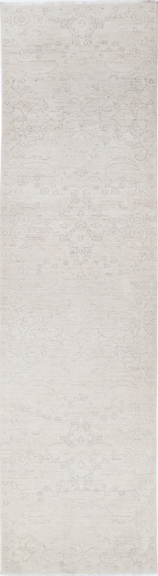 Serenity Hand Knotted Wool Rug 2' 7" X 10' 5" 2' 7" X 10' 5" (79 X 318) / Ivory / Wool